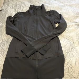 Size 4 lululemon jacket